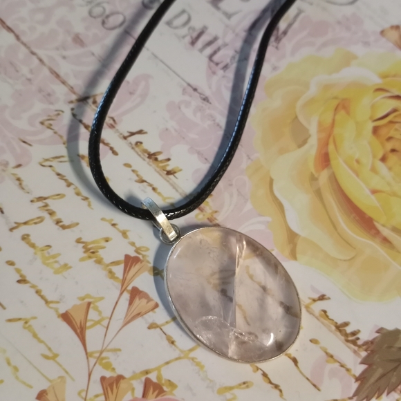 Rose Quartz pendant necklace - Picture 2 of 9